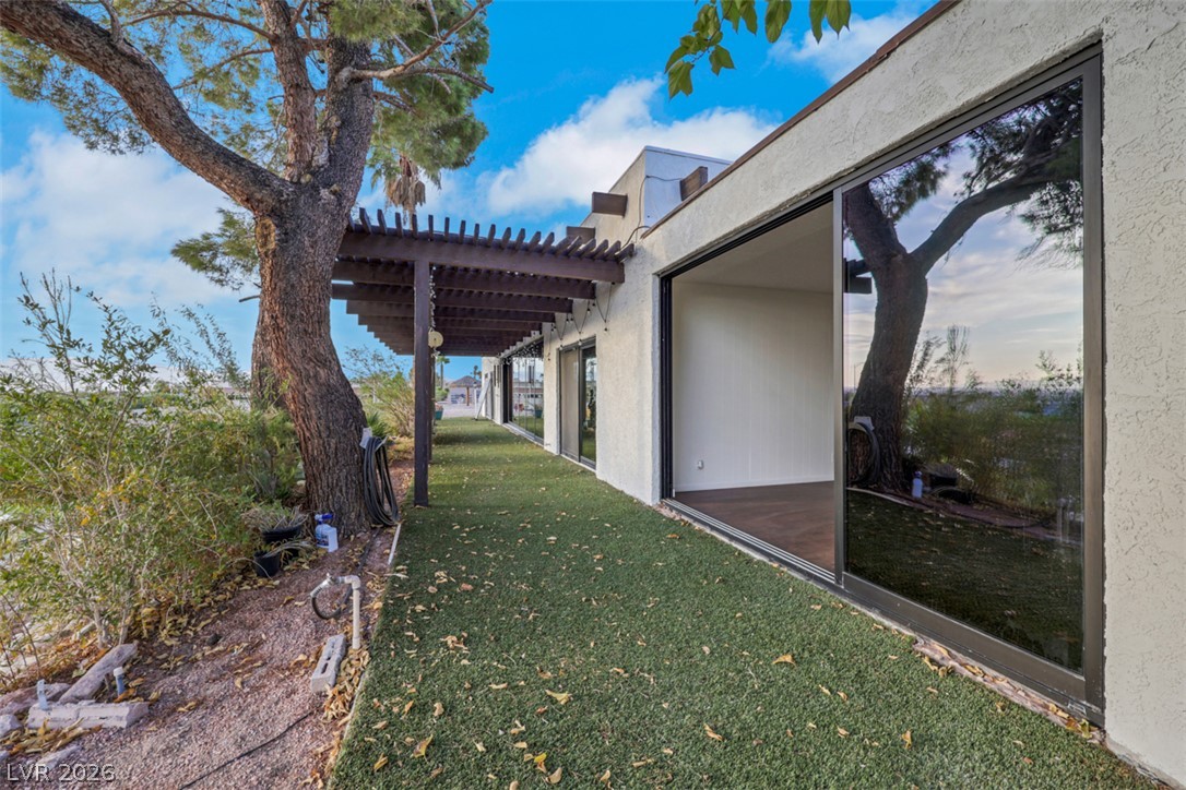 6744 Mountridge Drive Las Vegas NV 89110