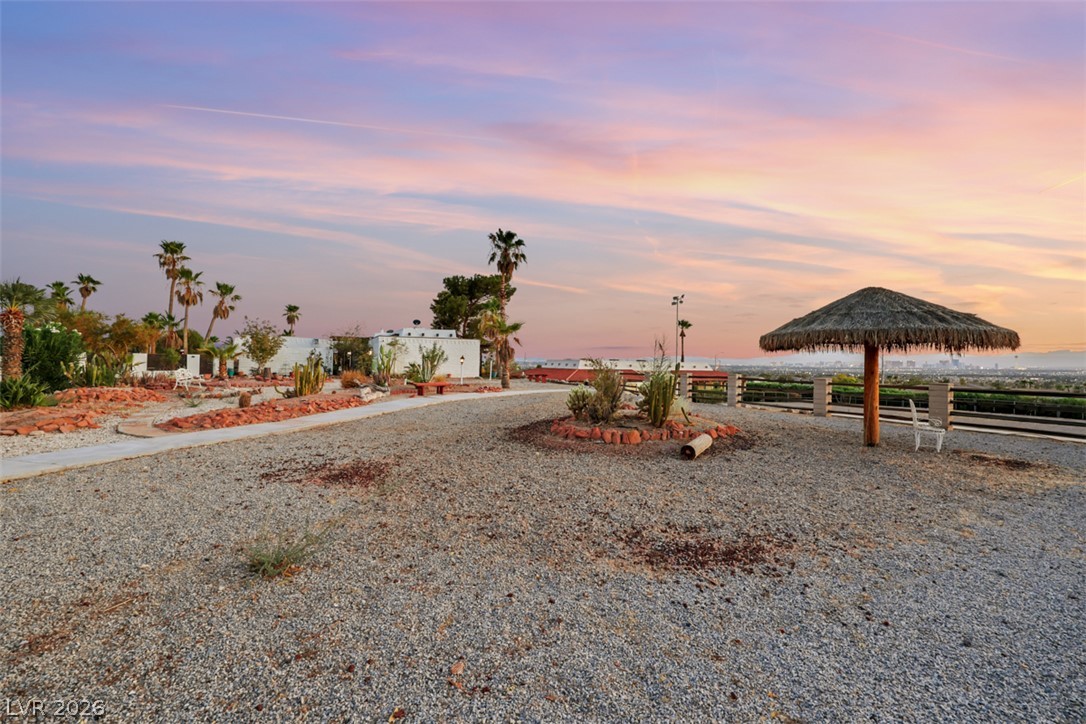 6744 Mountridge Drive Las Vegas NV 89110