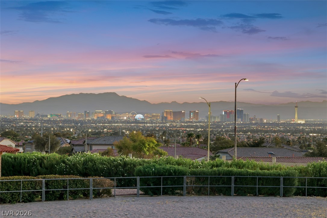 6744 Mountridge Drive Las Vegas NV 89110