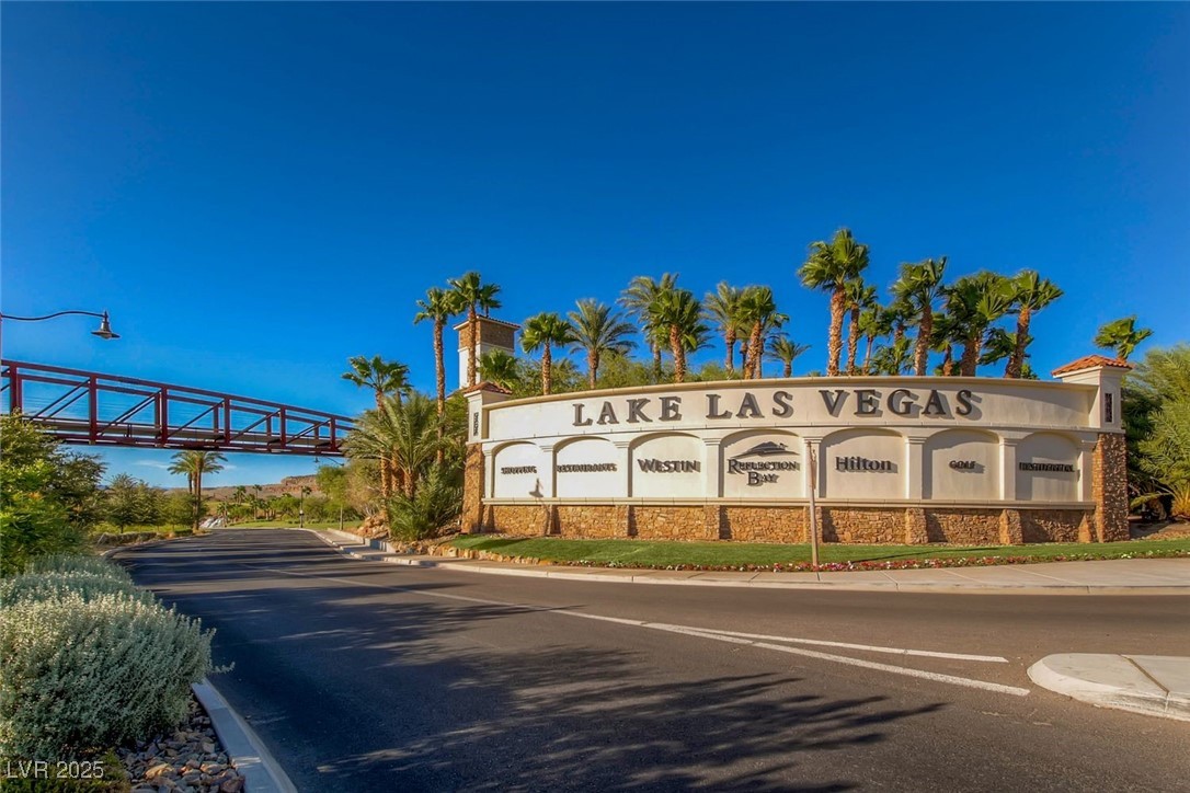 51 Via Di Vita Henderson NV 89011