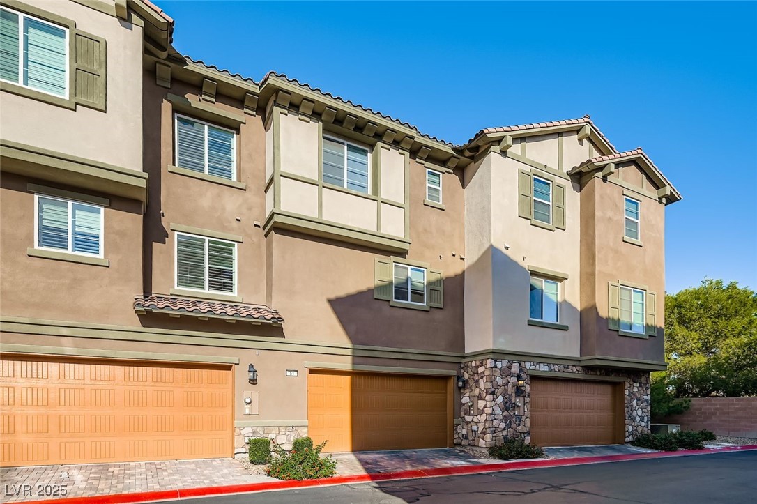 51 Via Di Vita Henderson NV 89011