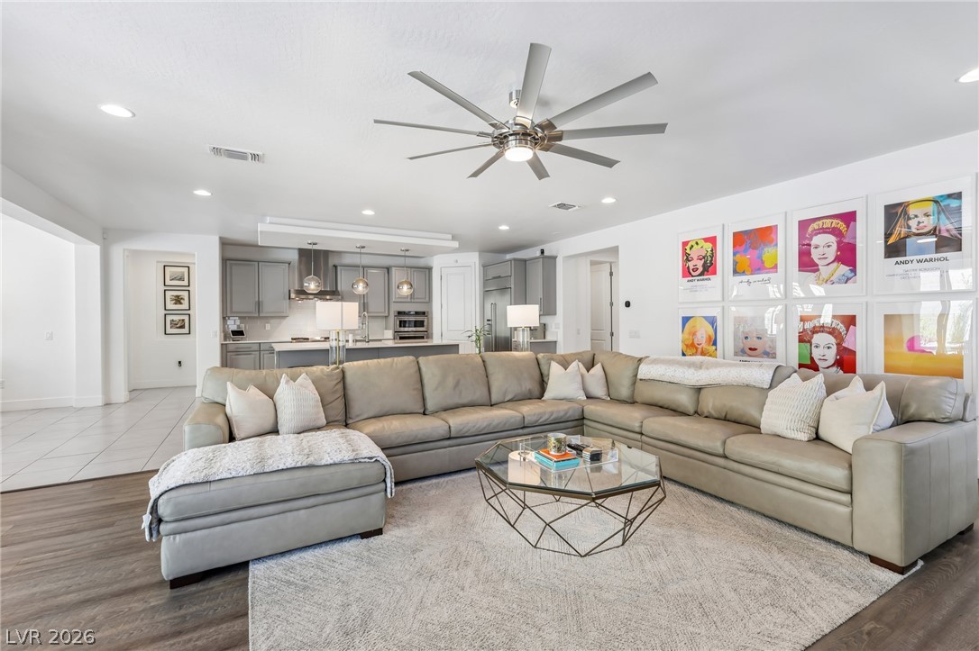 8269 Skye Gorge Street Las Vegas NV 89166