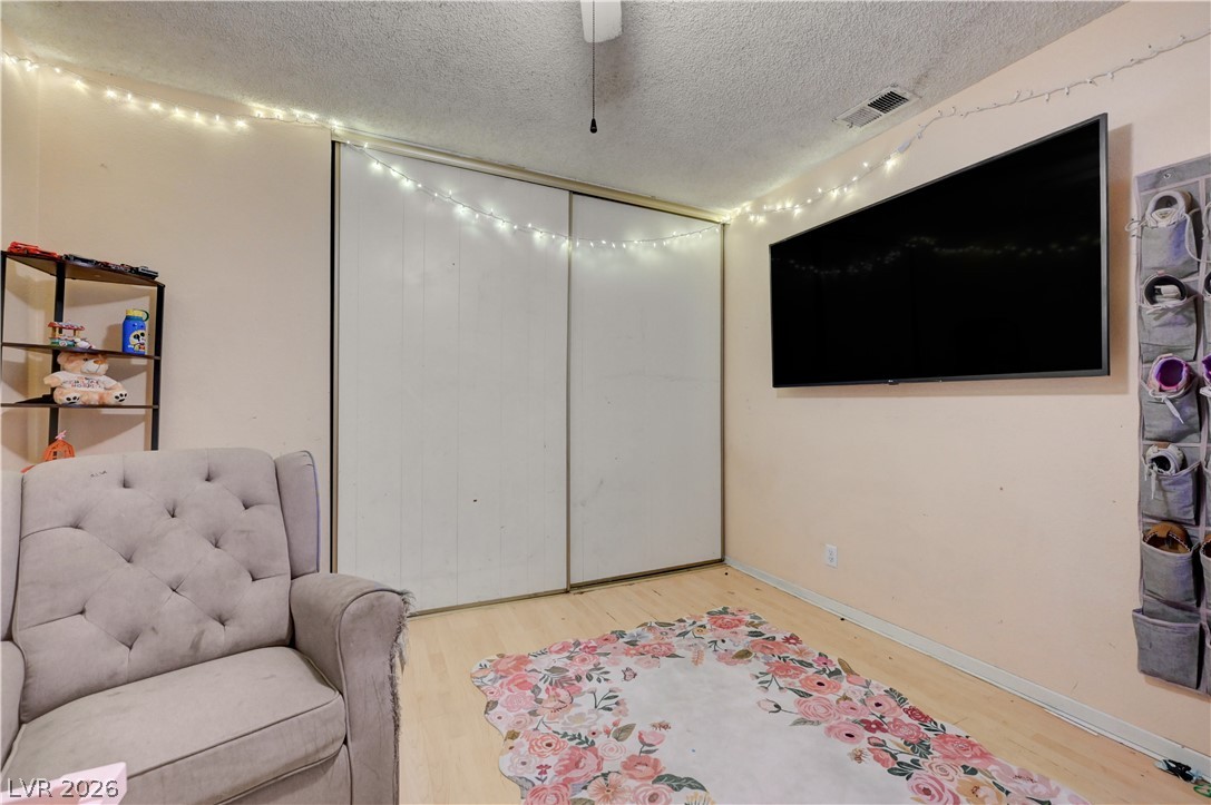 2124 Kenneth Road North Las Vegas NV 89030