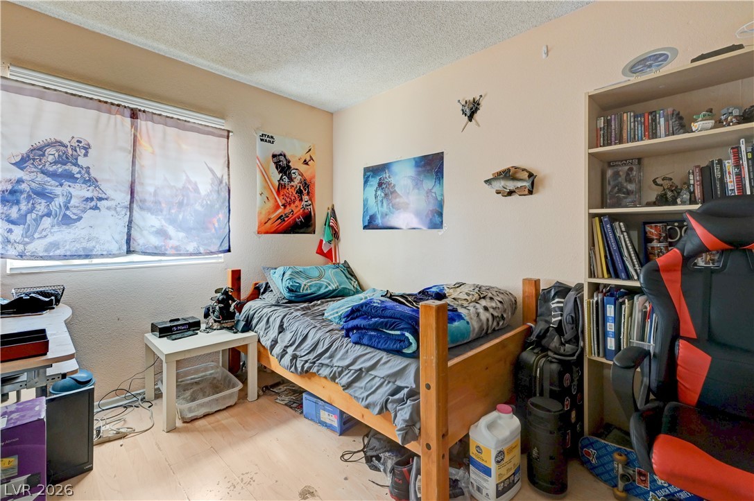 2124 Kenneth Road North Las Vegas NV 89030