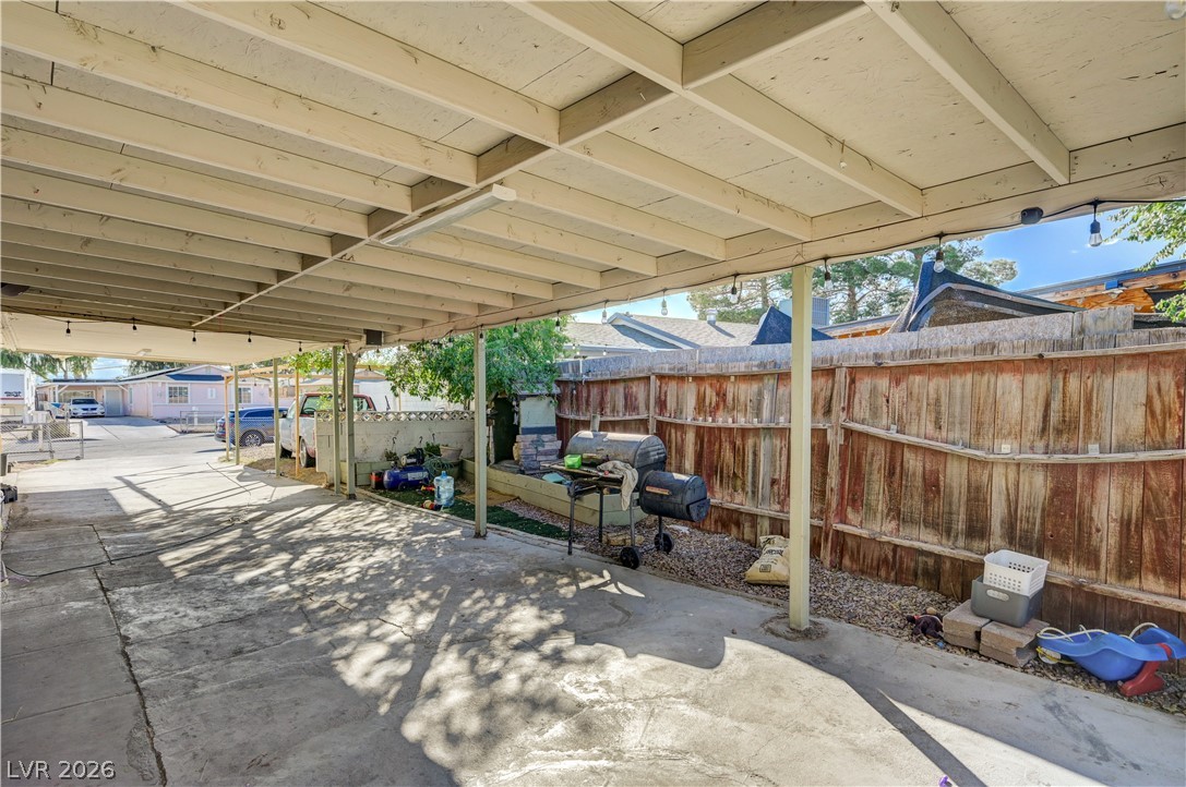 2124 Kenneth Road North Las Vegas NV 89030