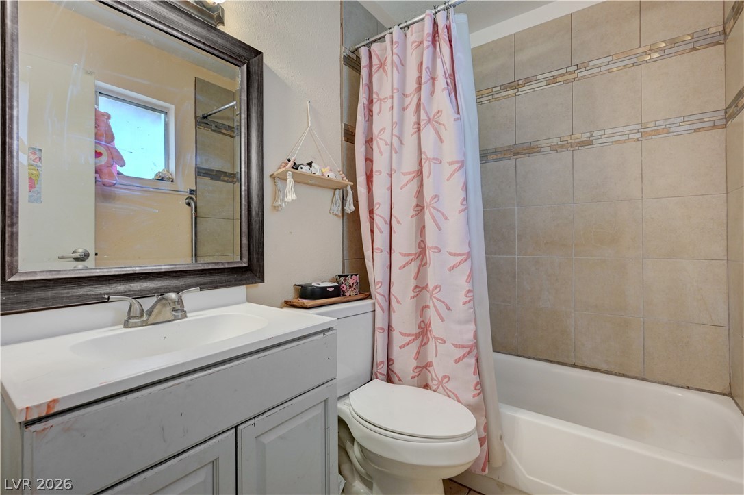 2124 Kenneth Road North Las Vegas NV 89030