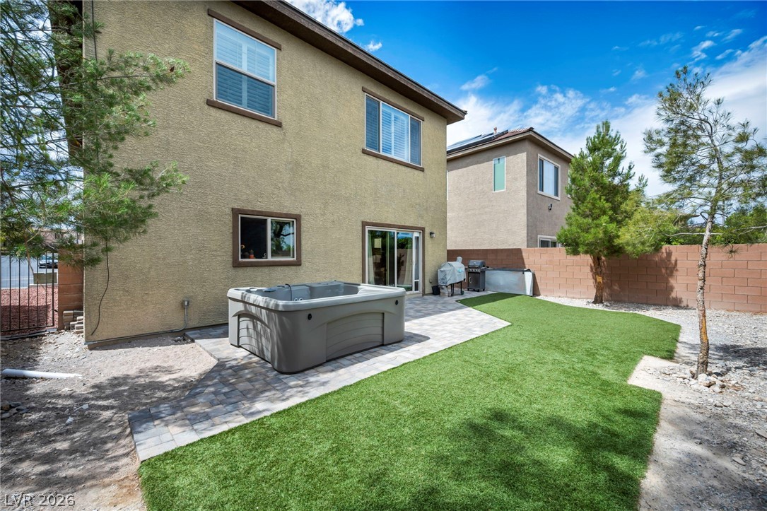7630 Phoenix Peak Street Las Vegas NV 89166