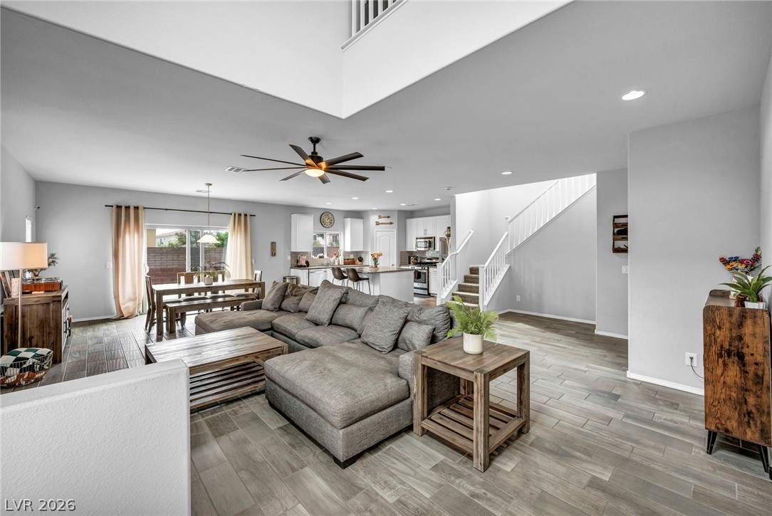 7630 Phoenix Peak Street Las Vegas NV 89166
