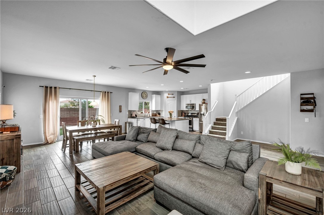 7630 Phoenix Peak Street Las Vegas NV 89166