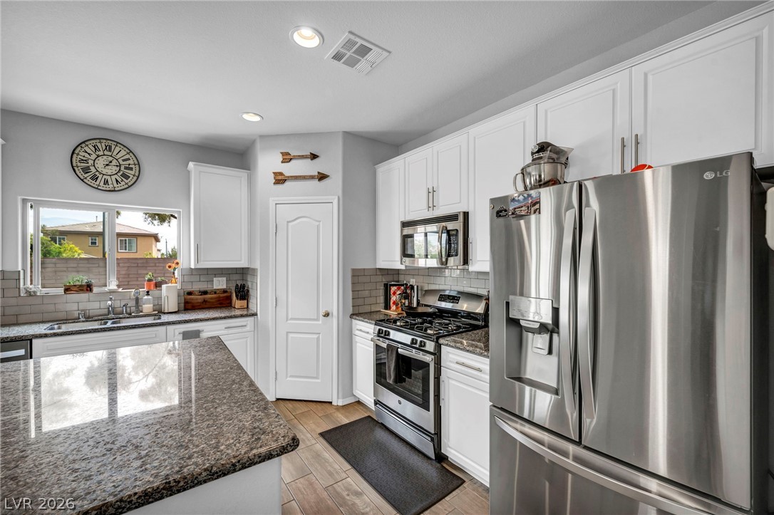 7630 Phoenix Peak Street Las Vegas NV 89166
