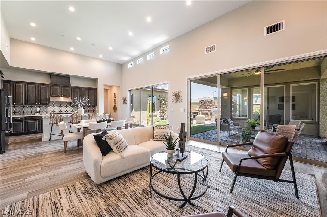 6706 Desert Crimson Street Las Vegas NV 89148