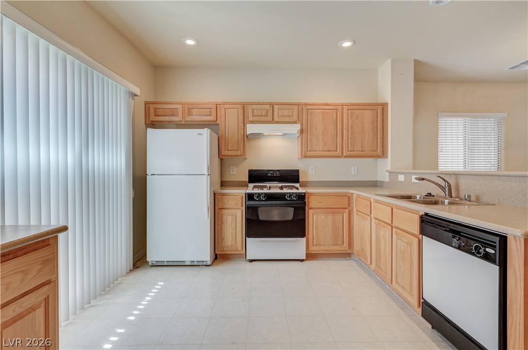 1711 Spotted Wolf Avenue Las Vegas NV 89123