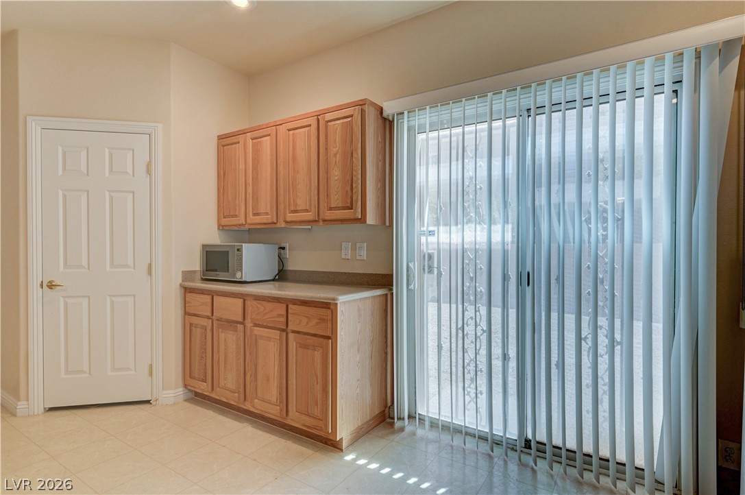 1711 Spotted Wolf Avenue Las Vegas NV 89123