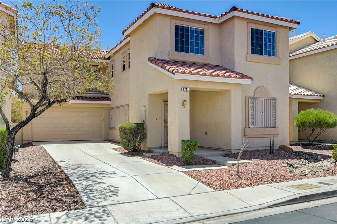 1711 Spotted Wolf Avenue Las Vegas NV 89123