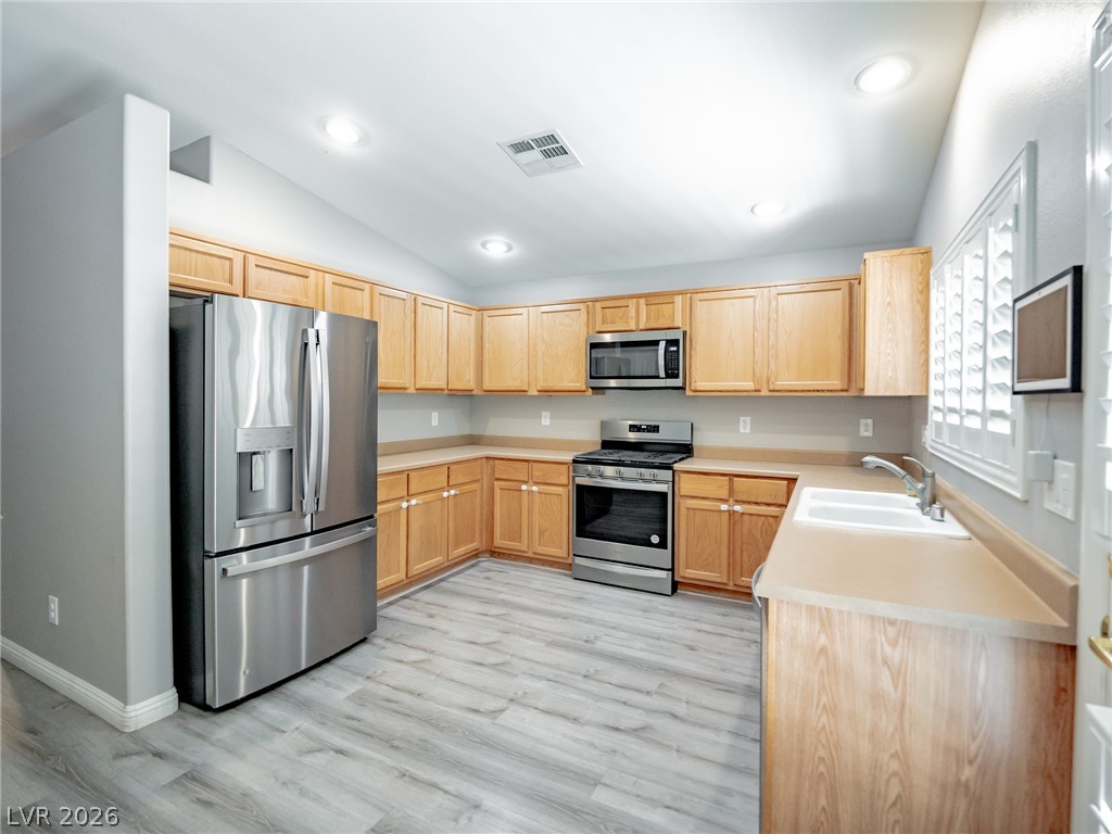 5977 Sierra Medina Avenue Las Vegas NV 89139