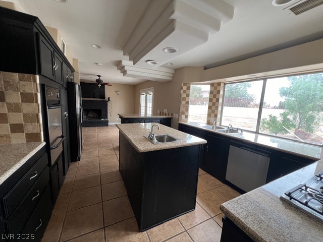 3662 Calmosa Street Las Vegas NV 89103