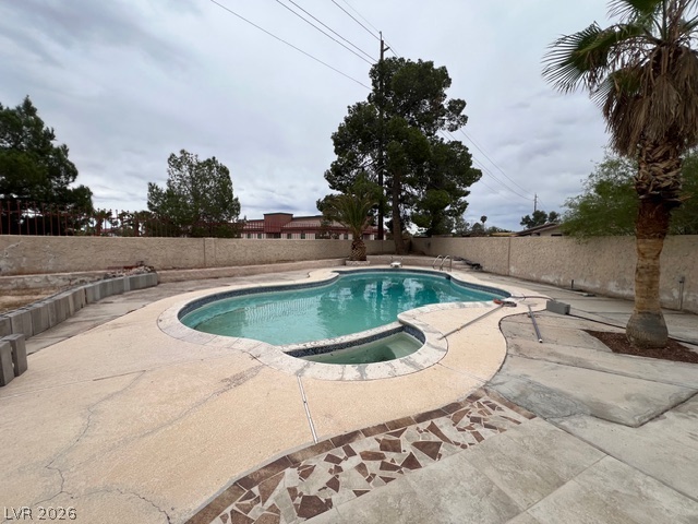 3662 Calmosa Street Las Vegas NV 89103