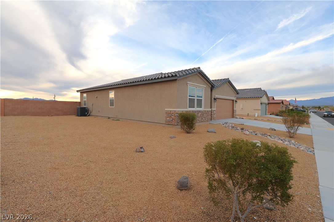 5658 South Chippewa Street Pahrump NV 89061