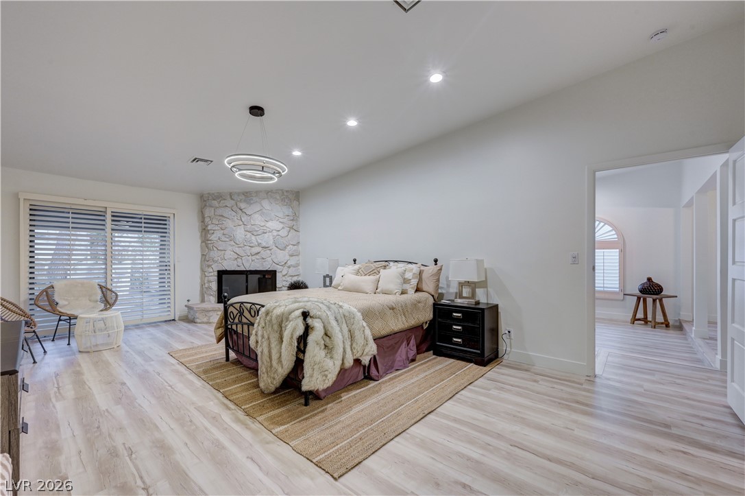 3005 Plaza De Rosa Las Vegas NV 89102