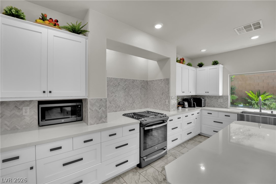 8373 Bartholomew Park Court Las Vegas NV 89139