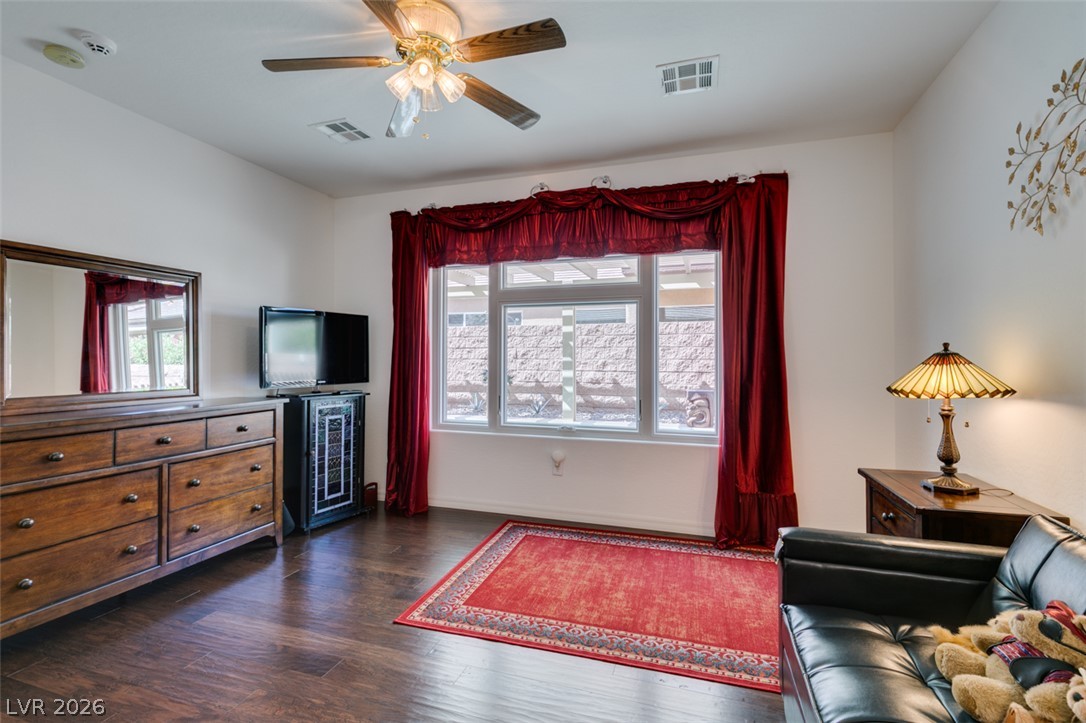 2645 Cheer Pheasant Avenue North Las Vegas NV 89084