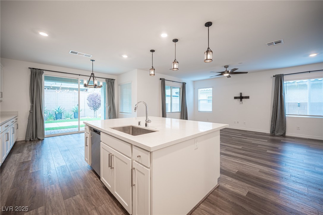 3912 Grazing Gazelle Avenue North Las Vegas NV 89084