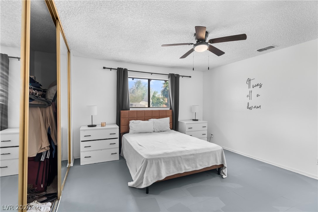 5077 Village Drive Las Vegas NV 89142