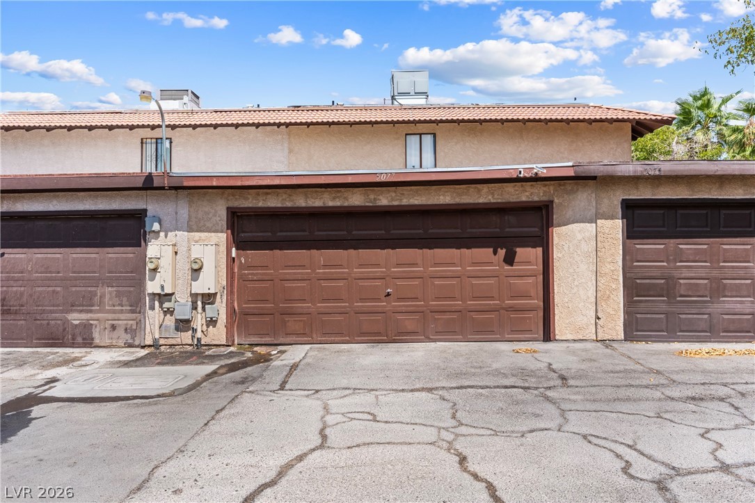 5077 Village Drive Las Vegas NV 89142