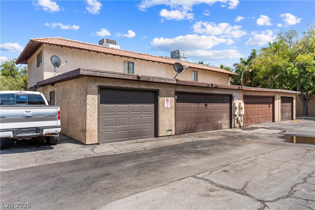 5077 Village Drive Las Vegas NV 89142