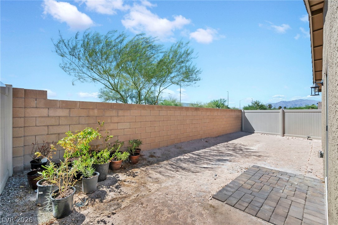 4215 Gold Desert Street North Las Vegas NV 89032