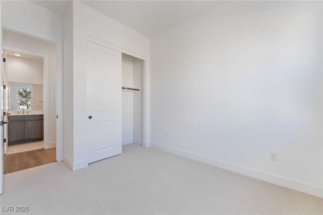 10357 Scalata Avenue Las Vegas NV 89166