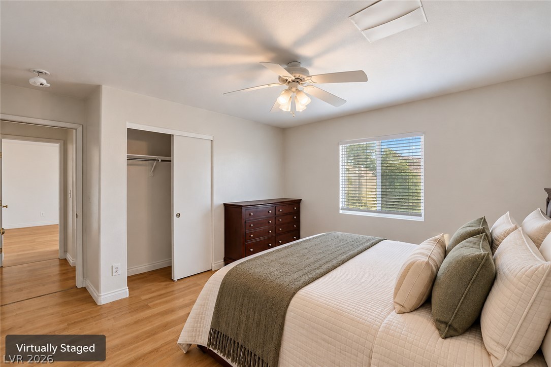 1017 Cliffbrook Hedge Avenue North Las Vegas NV 89081