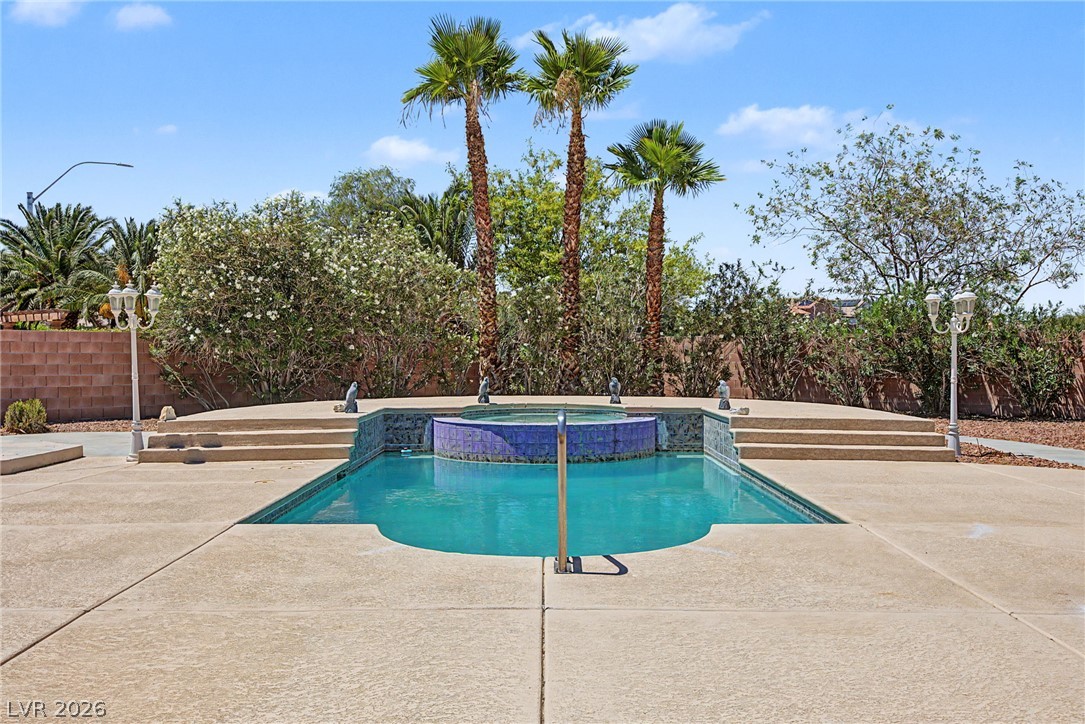 7112 Via Campanile Avenue Las Vegas NV 89131