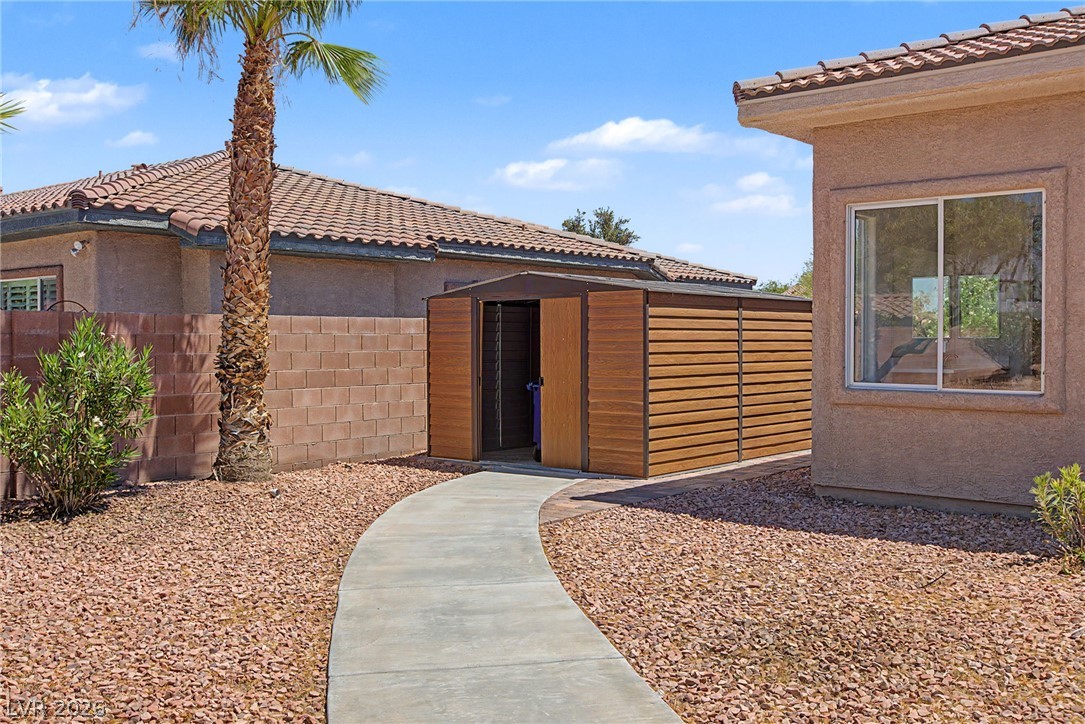 7112 Via Campanile Avenue Las Vegas NV 89131