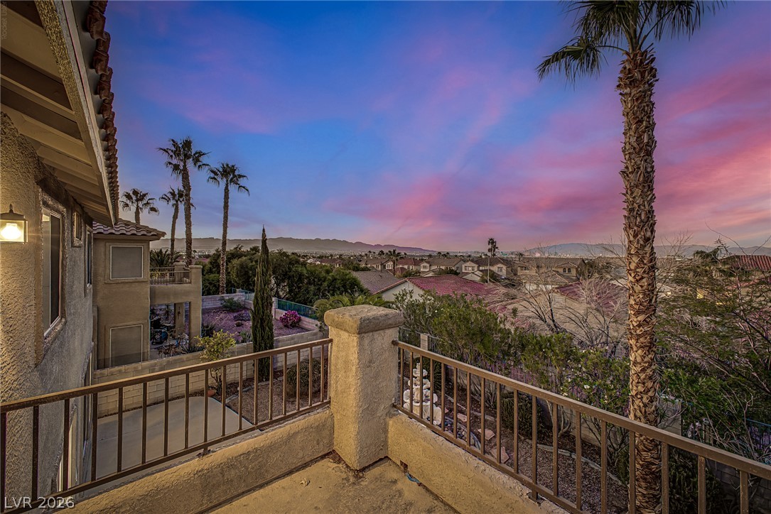 2988 Scenic Valley Way Henderson NV 89052