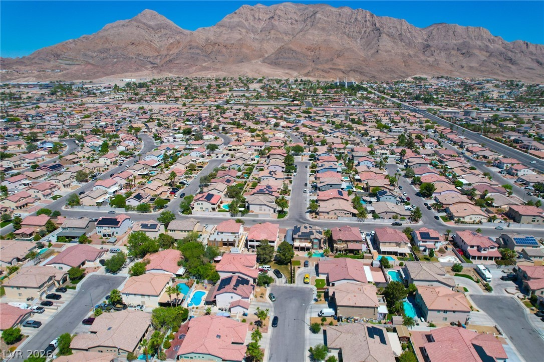 6313 Varna Avenue Las Vegas NV 89110
