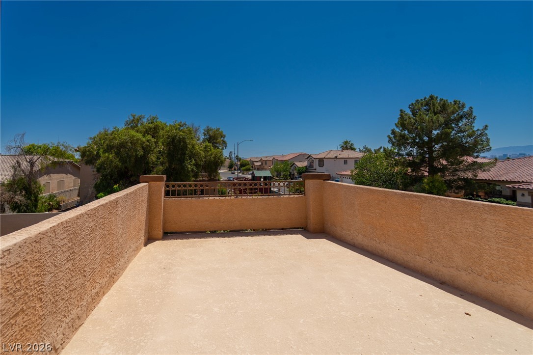 6313 Varna Avenue Las Vegas NV 89110