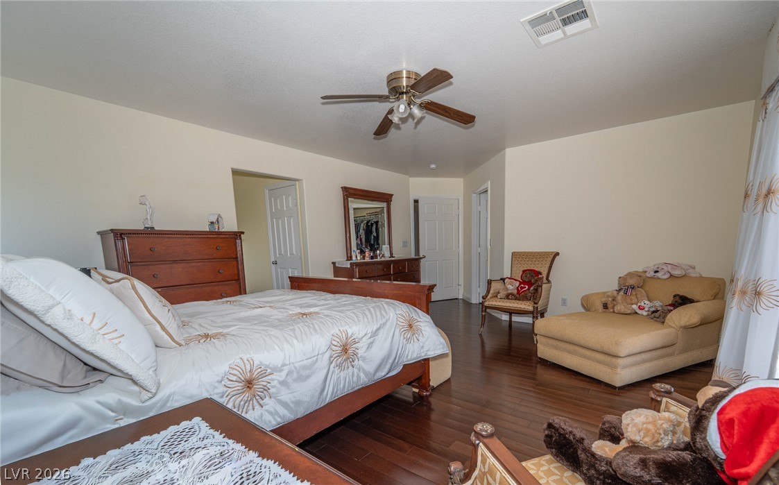 6313 Varna Avenue Las Vegas NV 89110