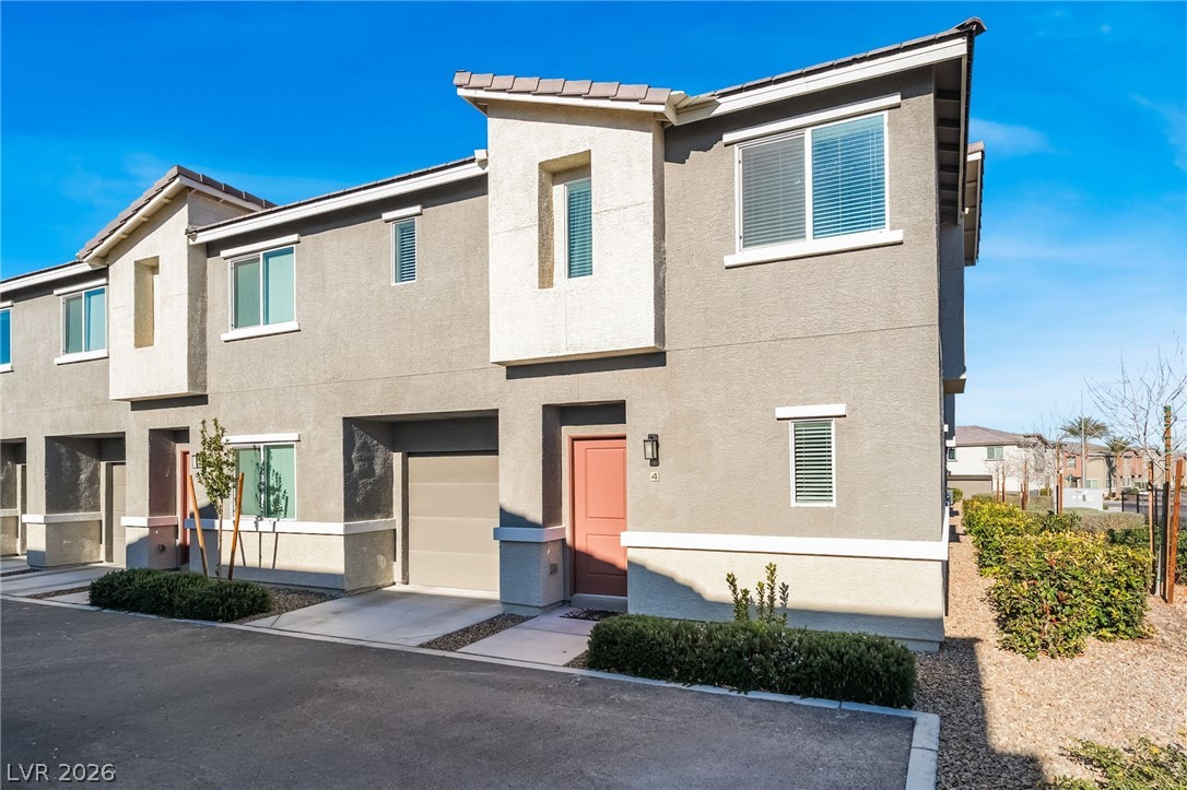 2710 Yellow Blaze Way 4 Las Vegas NV 89183