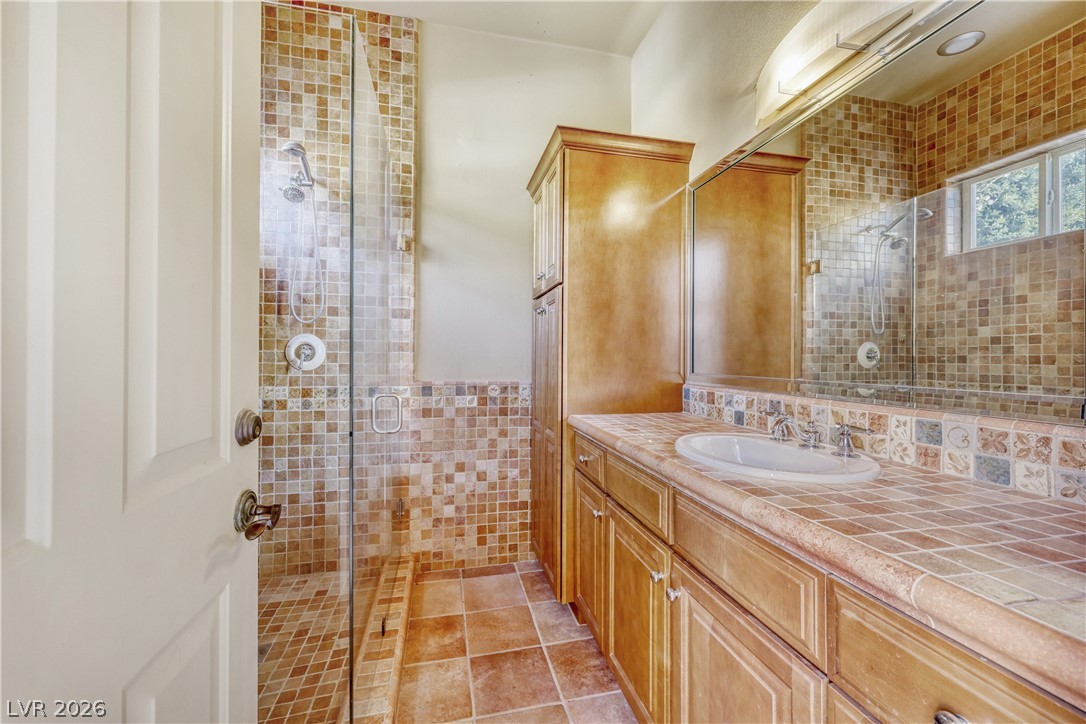 2291 Candlestick Avenue Henderson NV 89052