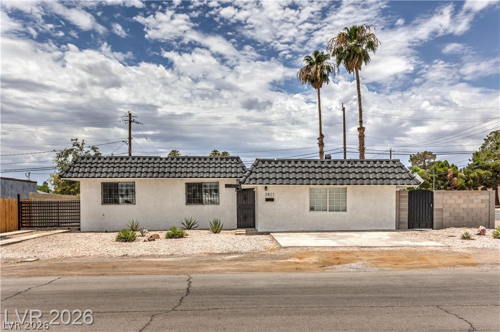 3811 Tumbleweed Avenue Las Vegas NV 89121