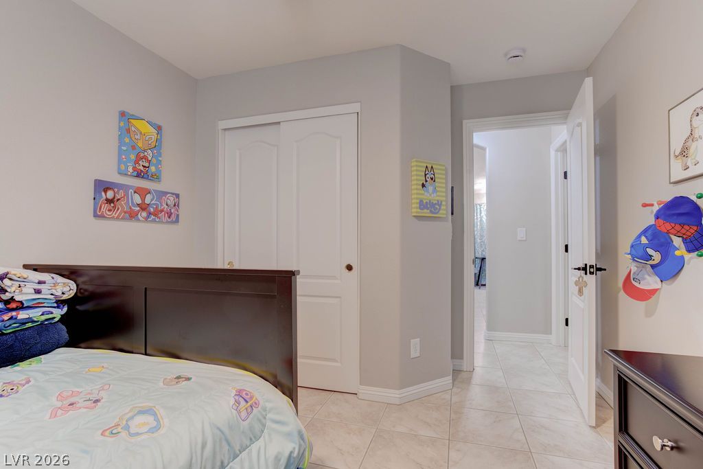 5989 Sierra Medina Avenue Las Vegas NV 89139