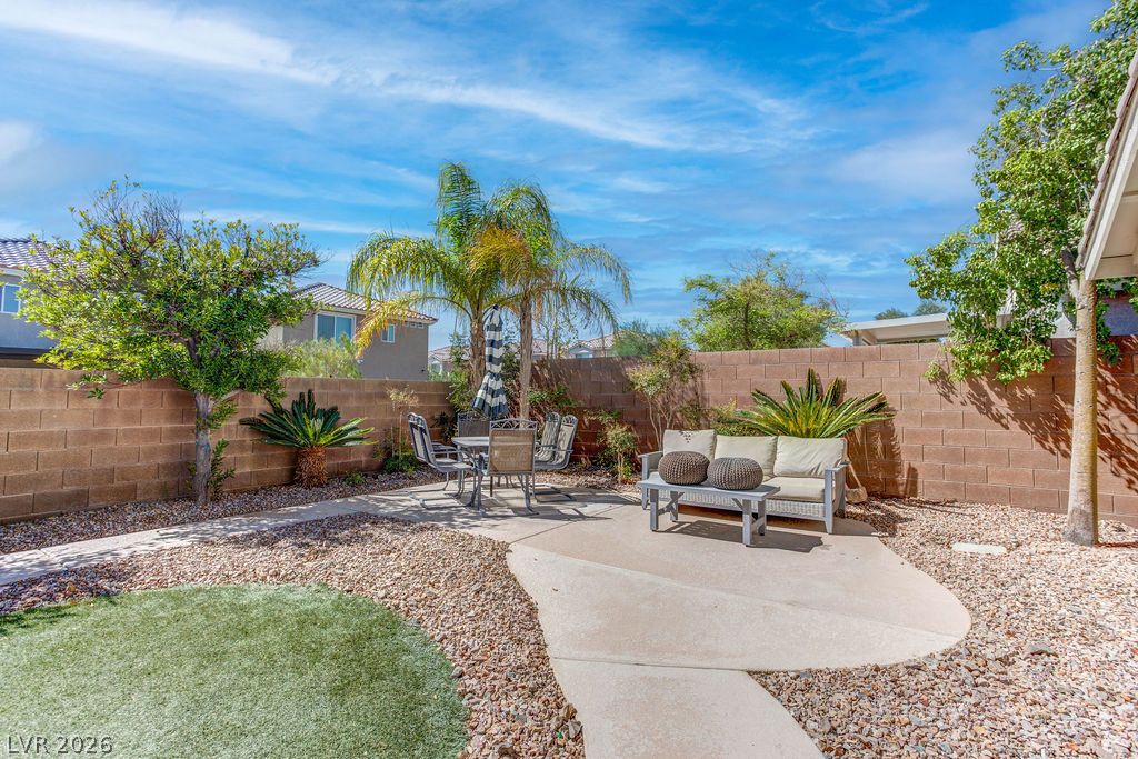 5989 Sierra Medina Avenue Las Vegas NV 89139