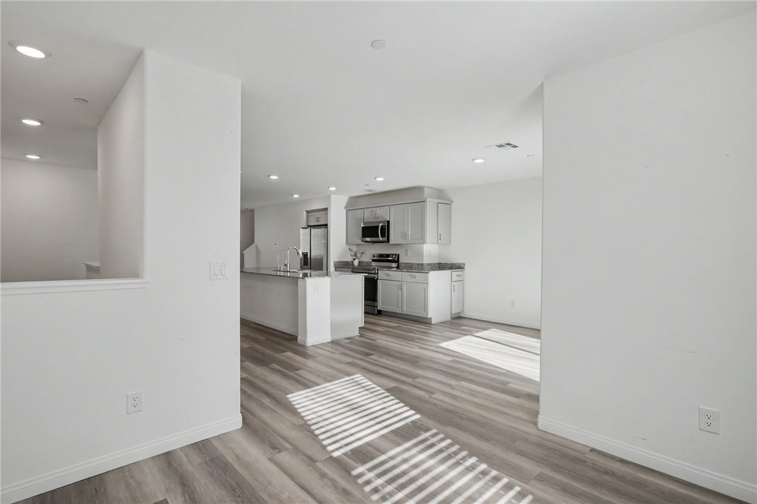12328 Golden Wreath Road 3 Las Vegas NV 89183