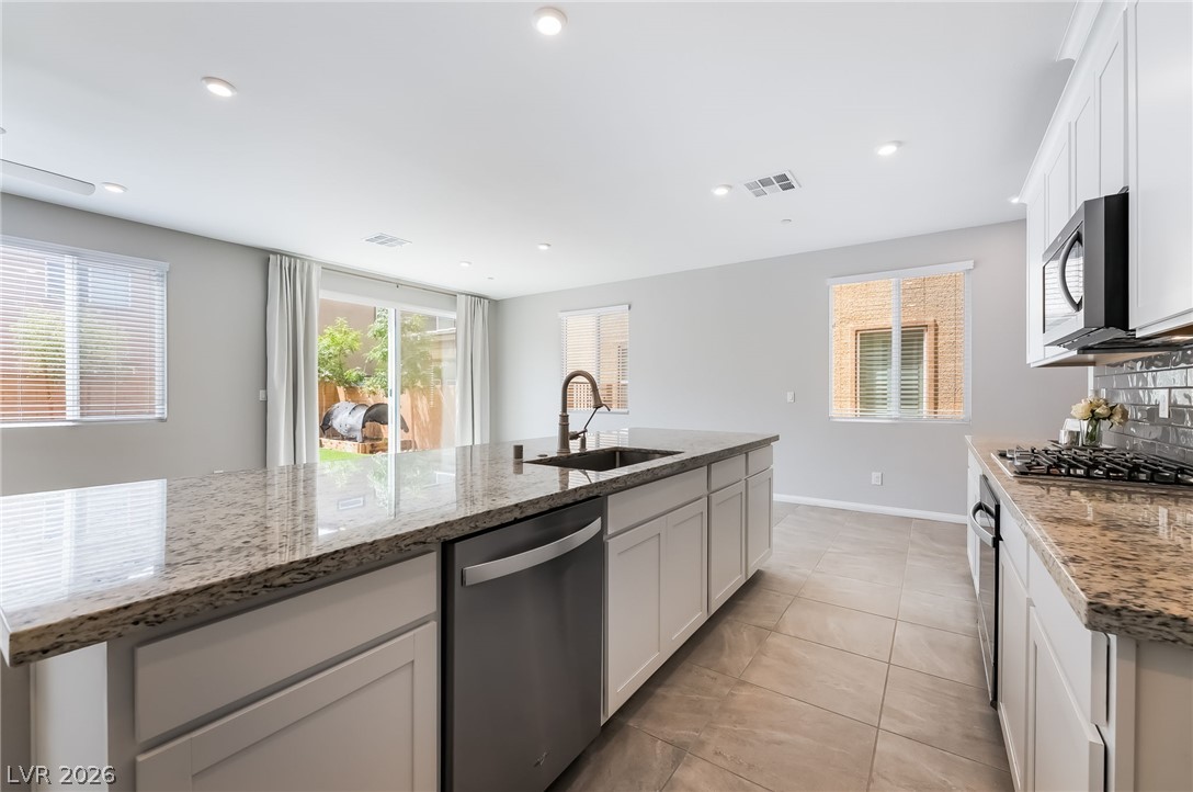 869 Greenspire Street Henderson NV 89011