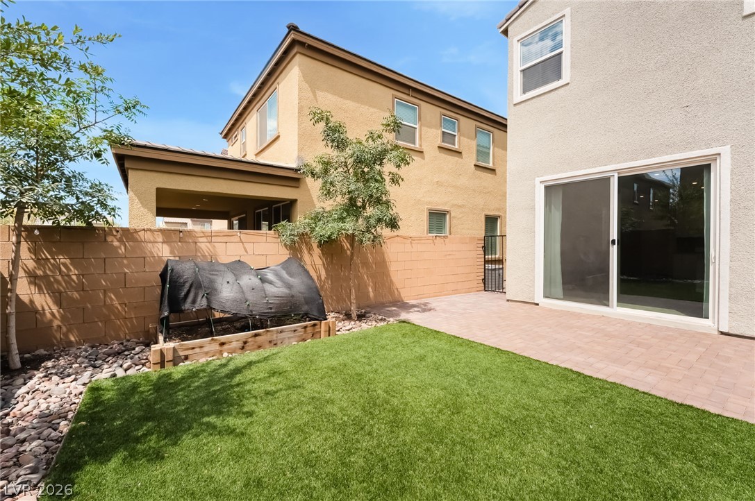 869 Greenspire Street Henderson NV 89011