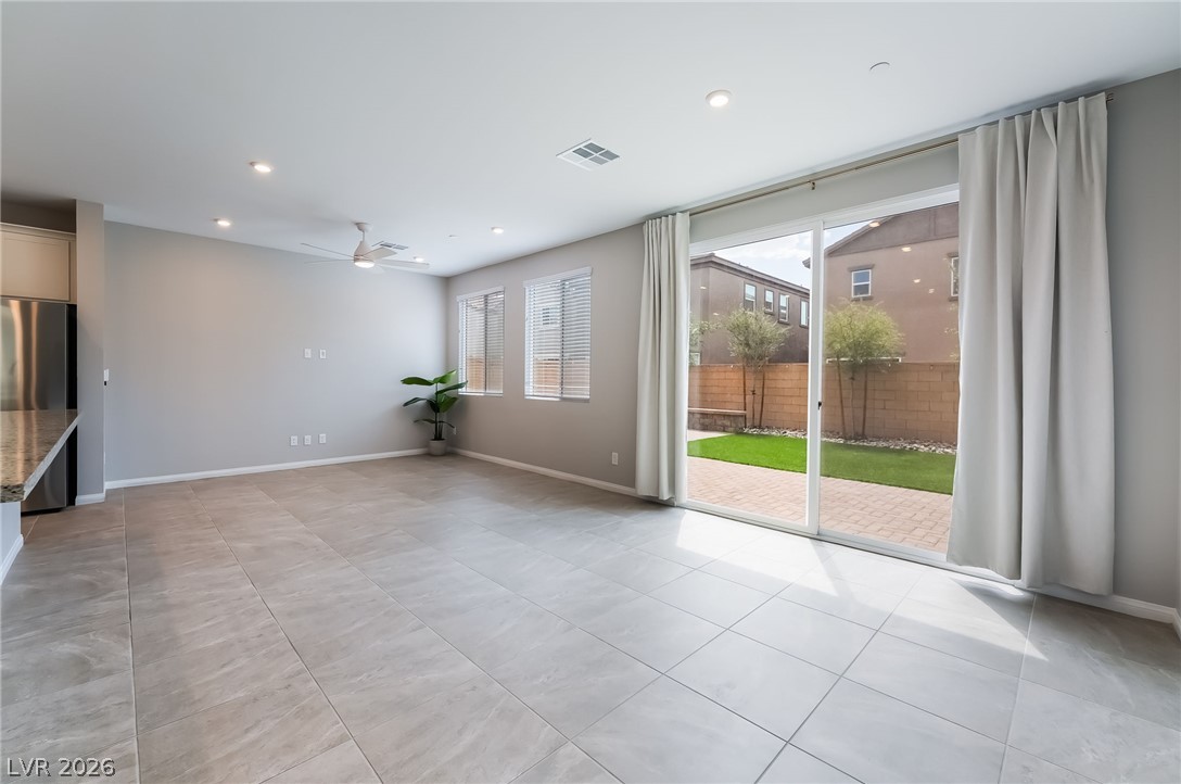 869 Greenspire Street Henderson NV 89011