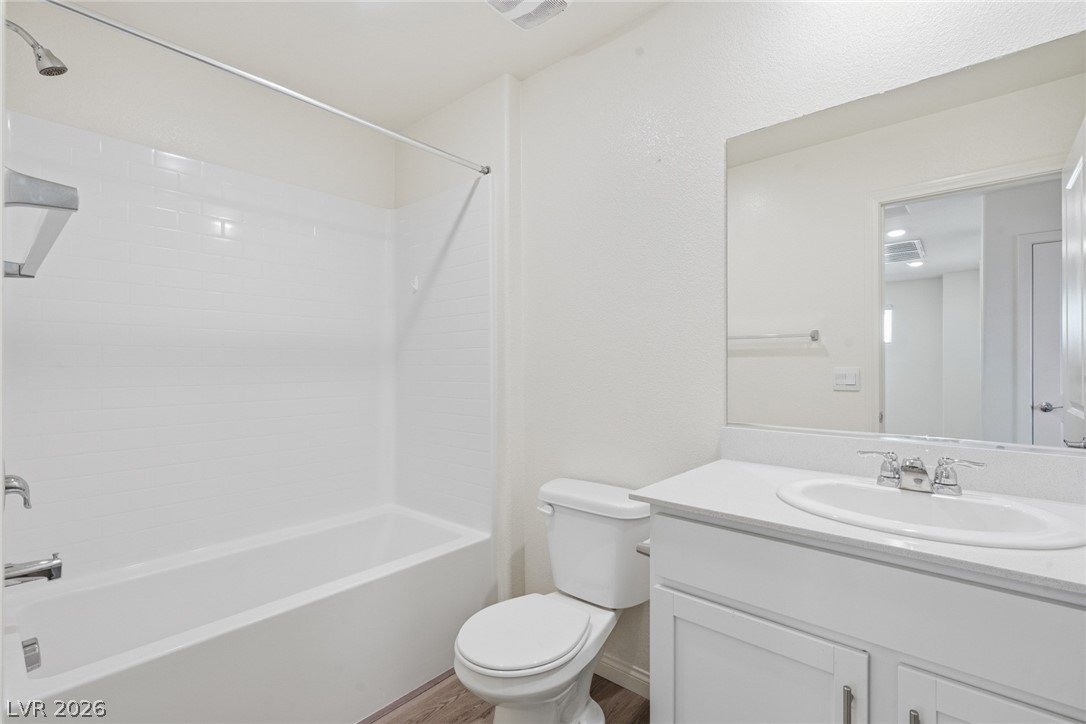 4702 Arctic Cliffs Avenue Las Vegas NV 89141