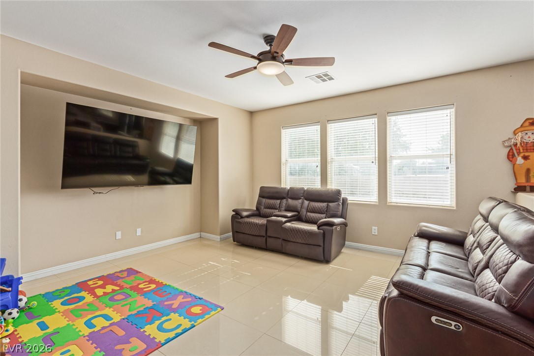 2621 Rainbow Glow Street North Las Vegas NV 89030