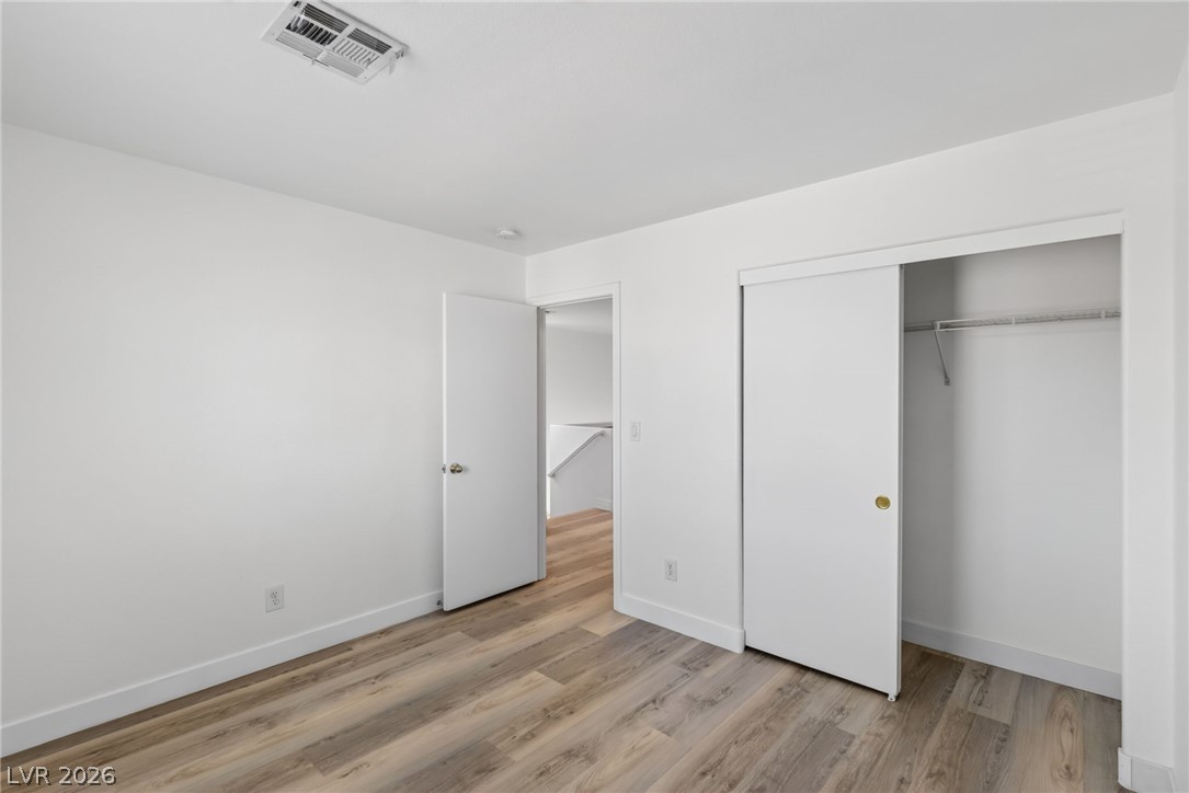9511 Spring Blush Avenue Las Vegas NV 89148